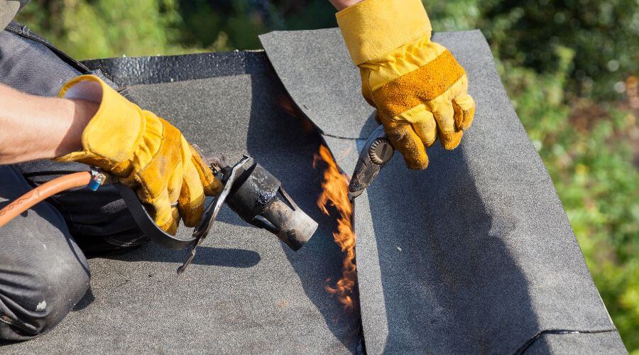 Professional residential roofers in Pilot Point, AK